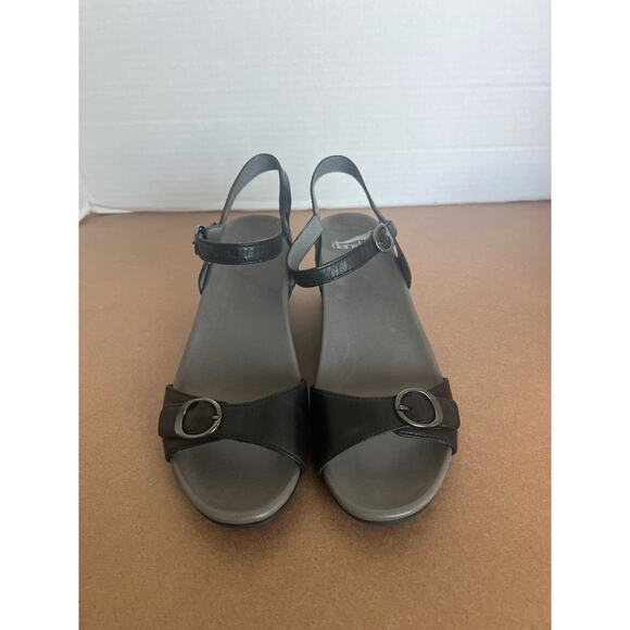 Dansko Arielle Gray/Black Leather Ankle Buckle Wedge Comfort Sandals US 8.5-9 - Picture 4 of 11